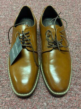 Van Heusen Men's Size 9M Brown Garrett Cognac Memory Foam Oxford Dress Shoes NEW